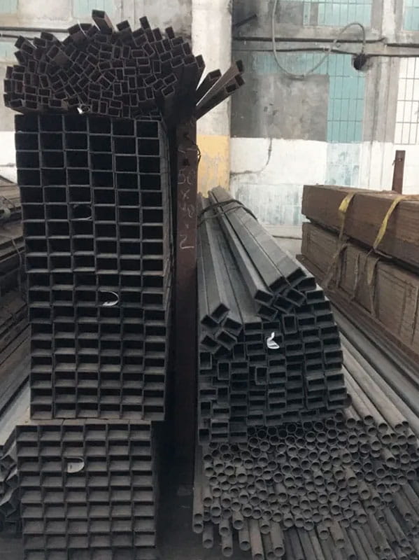 Нержавеющие профильные трубы в Кургане